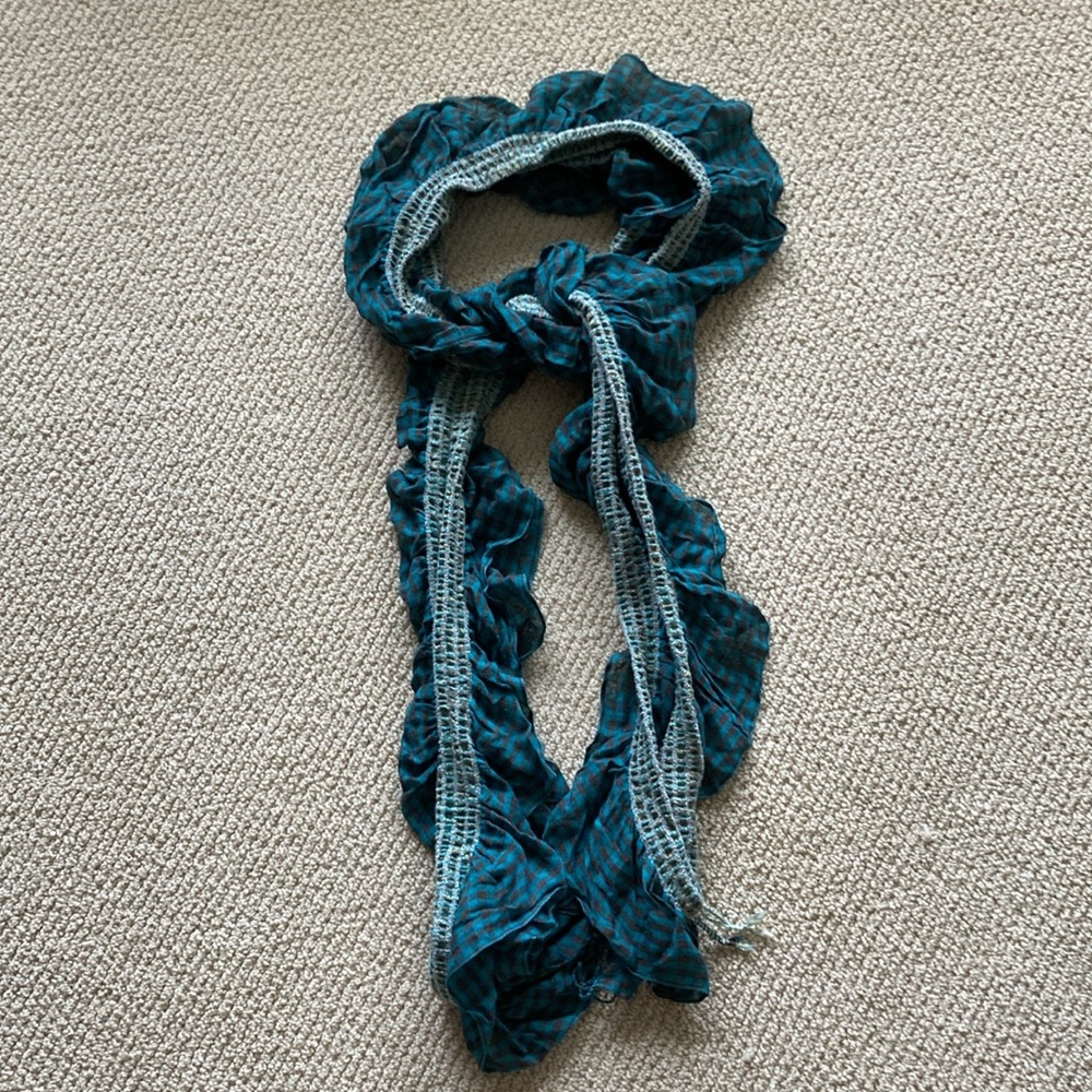 Cejon Teal Ruffled Fashion Scarf Gold Thread Double Layer Soft Stretchy